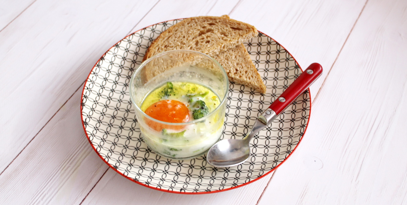 Oeuf Cocotte, mit Leindotteröl