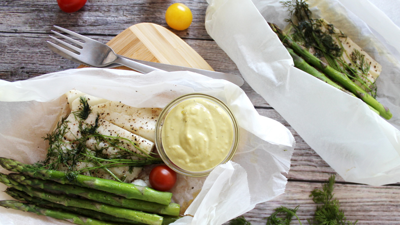 Fisch mit Spargel en papillote